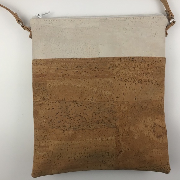 Cork Bag - Picture 4 of 14